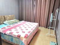 3室1廳1陽(yáng)臺(tái) 濱江俊園一期客廳