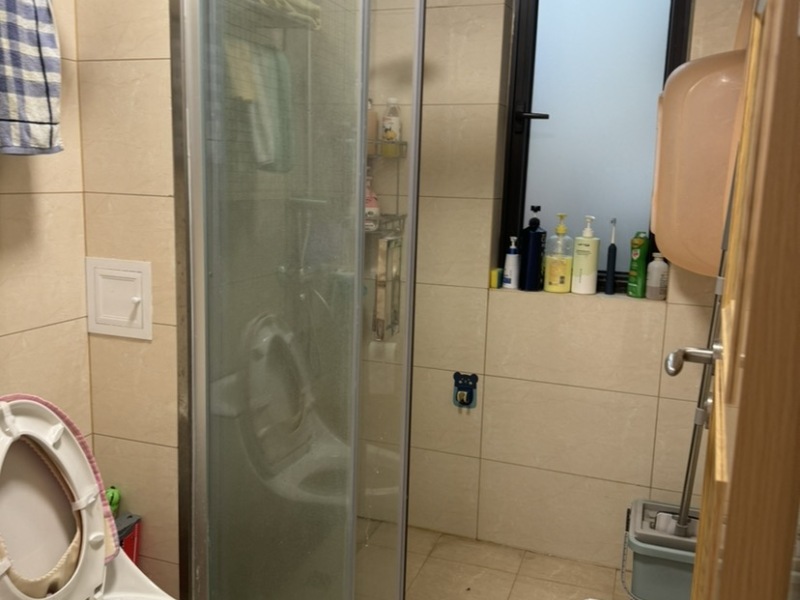 3室2廳1陽(yáng)臺(tái) 金地九樾衛(wèi)生間