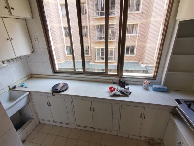 3室2廳1陽臺 月牙塘小區(qū)廚房