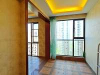 5室2廳3陽(yáng)臺(tái) 盛高大城二期門(mén)廳