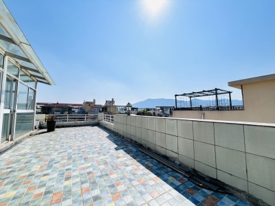 5室2廳3陽臺(tái) 滇池衛(wèi)城藍(lán)溪?jiǎng)e墅陽臺(tái)