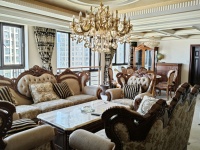 5室2廳2陽臺(tái) 盛高大城二期客廳