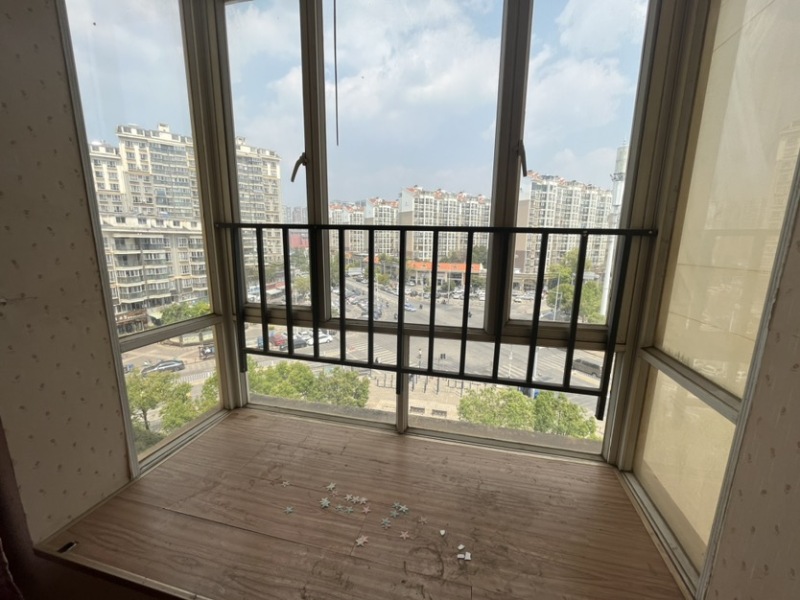 3室2廳1陽臺 夏意雅園陽臺