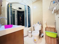 5室2廳3陽臺(tái) 滇池衛(wèi)城藍(lán)溪?jiǎng)e墅衛(wèi)生間