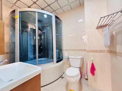 5室2廳3陽臺(tái) 滇池衛(wèi)城藍(lán)溪?jiǎng)e墅衛(wèi)生間