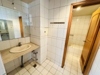 3室2廳1陽(yáng)臺(tái) 金實(shí)小區(qū)衛(wèi)生間