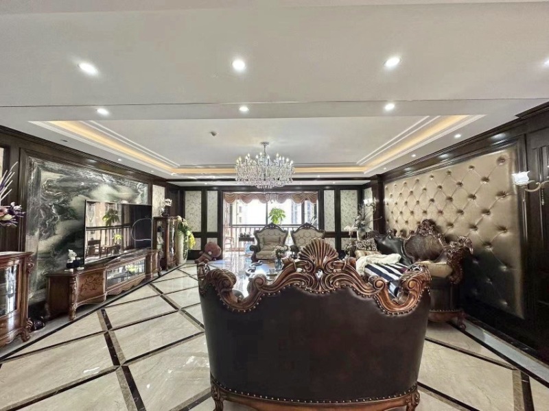 5室2廳2陽臺 同德昆明廣場A區(qū)客廳