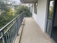 5室2廳3陽臺 金江小區(qū)涵苑別墅陽臺