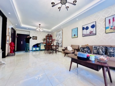 3室2廳2陽臺(tái) 萬象名城餐廳