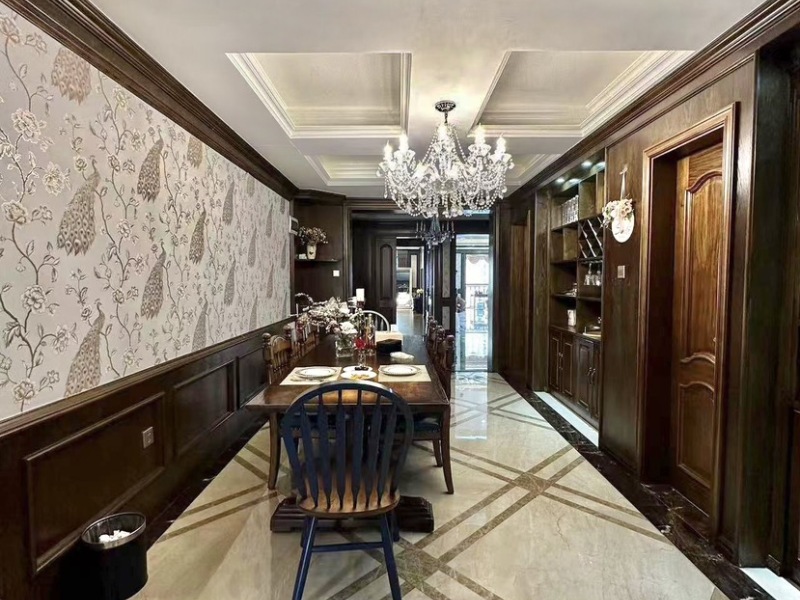 5室2廳2陽臺 同德昆明廣場A區(qū)餐廳