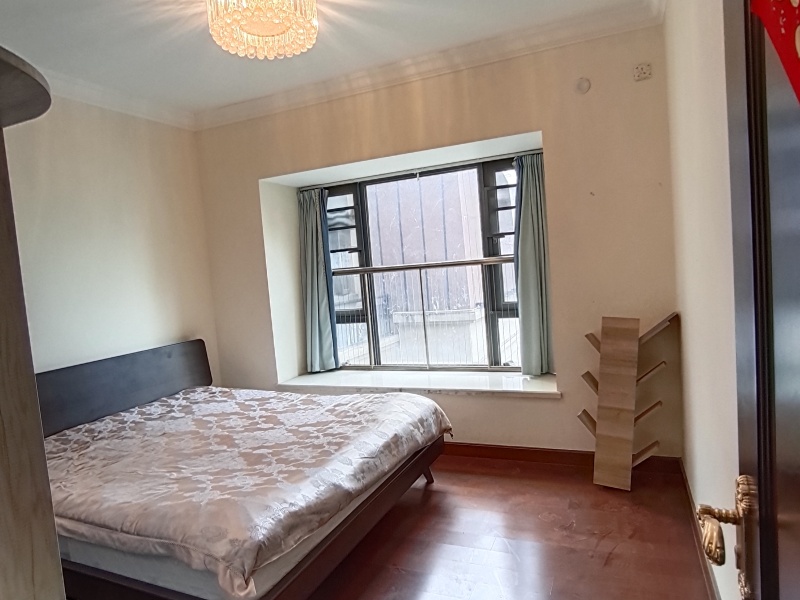 4室2廳2陽臺 恒大名都臥室