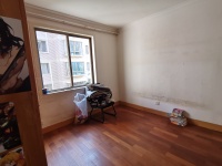 3室2廳1陽臺 月牙塘小區(qū)臥室