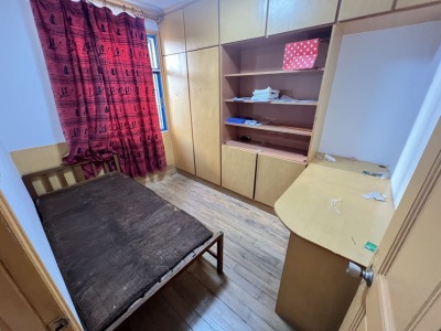 2室2廳1陽臺(tái) 金利園