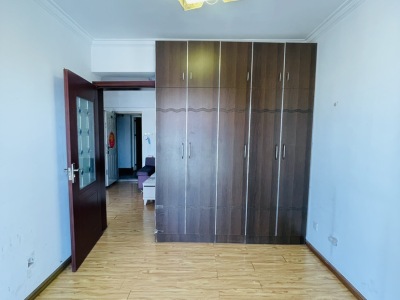 2室1廳3陽臺(tái) 馨悅尚居