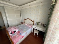 3室2廳2陽臺 俊發(fā)城牡丹苑臥室