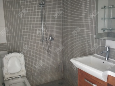 3室2廳2陽臺(tái) 盛世嶺南