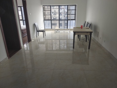 2室2廳1陽(yáng)臺(tái) 銀海尚御