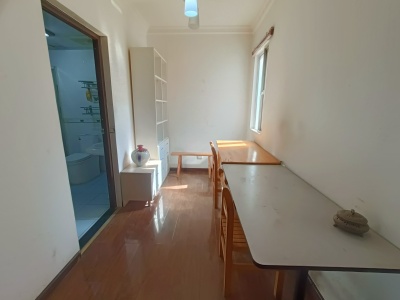 4室2廳2陽(yáng)臺(tái) 世紀(jì)城望春苑