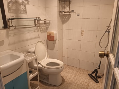 1室1廳1陽(yáng)臺(tái) 世紀(jì)俊園