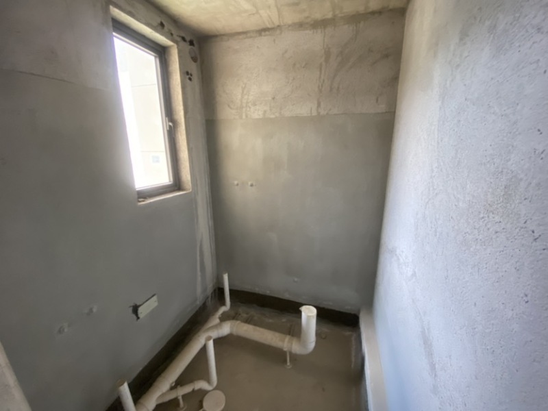 3室2廳2陽臺 中建龍熙壹號A區(qū)衛(wèi)生間