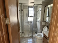 3室2廳2陽臺 中海云著衛(wèi)生間