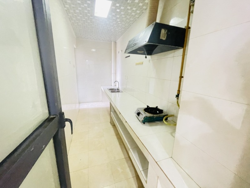 3室2廳1陽臺 金曇花園廚房