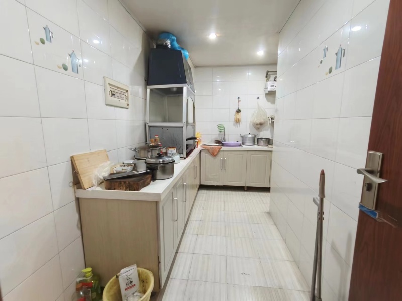 2室2廳2陽(yáng)臺(tái) 藍(lán)山數(shù)碼廚房