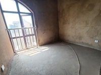 4室2廳3陽臺 平和花園臥室