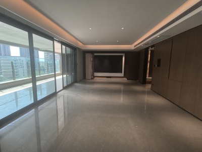 5室2廳2陽臺 山海灣8號