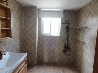 4室2廳2陽臺 金江小區(qū)融苑衛(wèi)生間