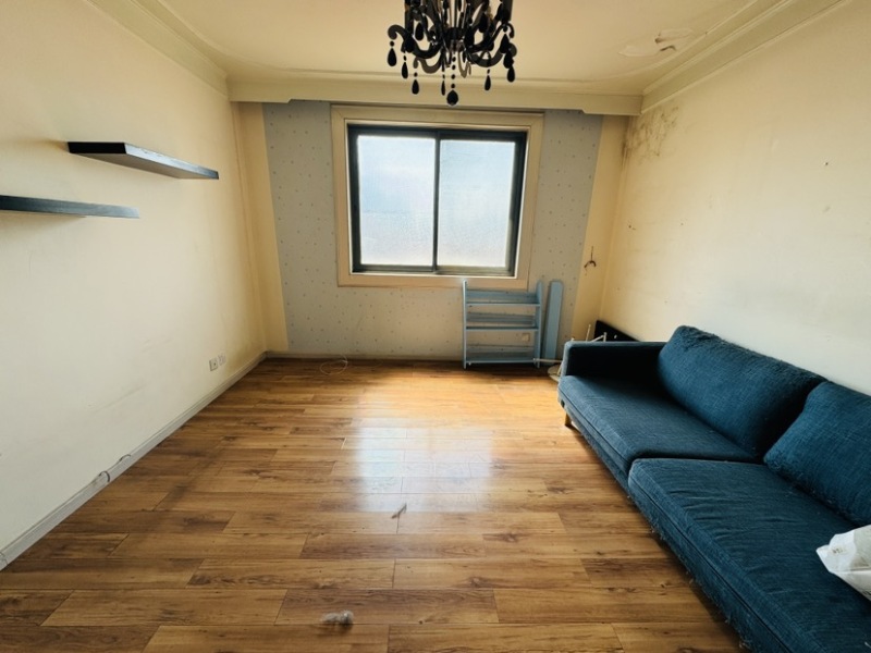 2室2廳 船房小區(qū)客廳