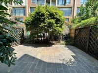 5室3廳1陽臺(tái) 云康園別墅自家花園