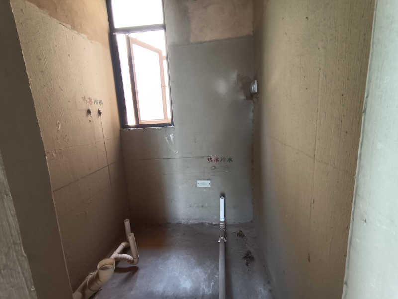 4室2廳3陽臺 平和花園衛(wèi)生間