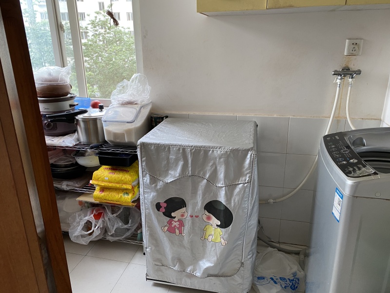 临江雅苑客厅