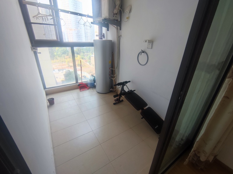 2室2廳1陽臺 俊發(fā)城金盞苑陽臺