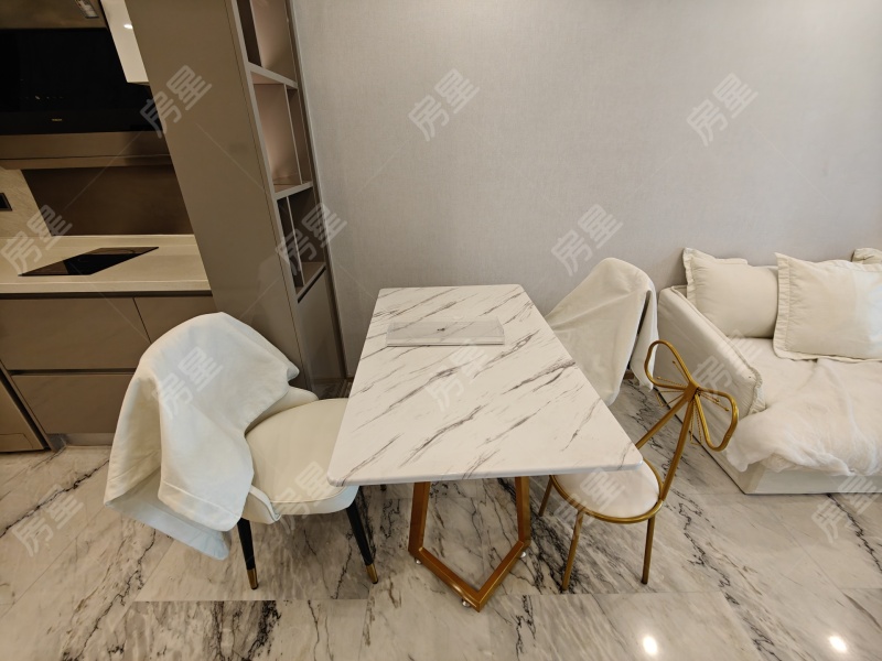 1室1廳1陽臺 俊發(fā)逸天峰公寓餐廳