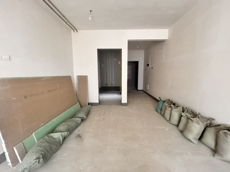 3室2廳1陽臺 大華公園天下東湖苑餐廳