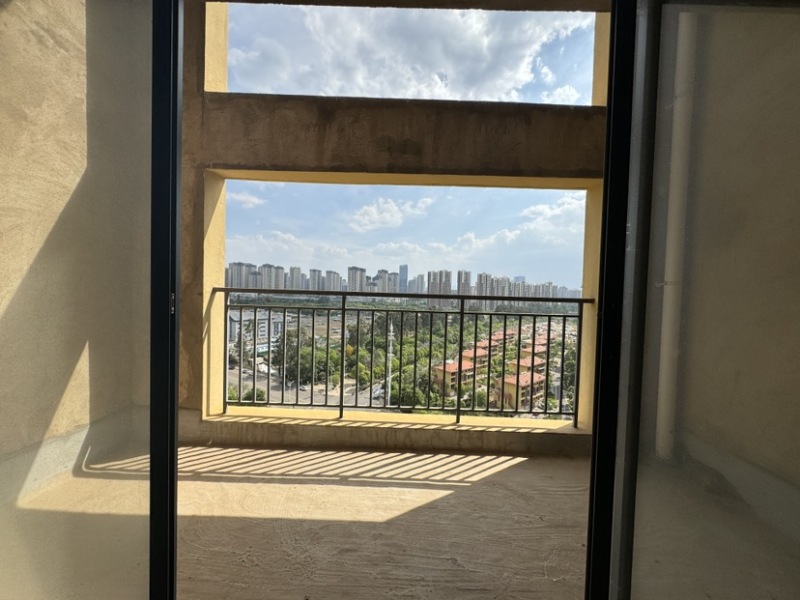 5室2廳2陽(yáng)臺(tái) 山水潤(rùn)城陽(yáng)臺(tái)