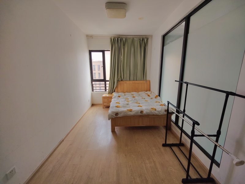 1室1廳1陽臺(tái) 云南映象城市公園廣場(chǎng)臥室