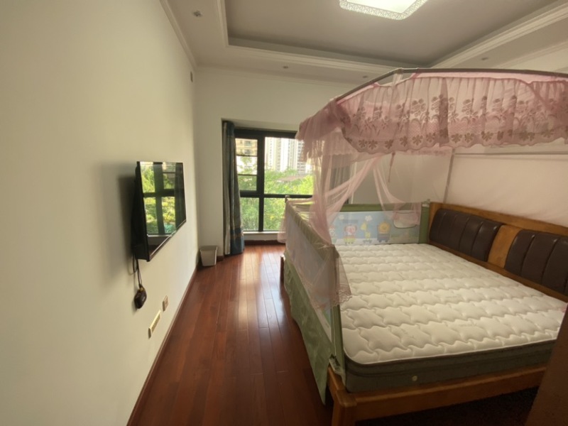 4室2廳1陽臺 聯(lián)想科技城一期臥室