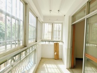 3室2廳1陽臺(tái) 時(shí)代年華錦華苑陽臺(tái)