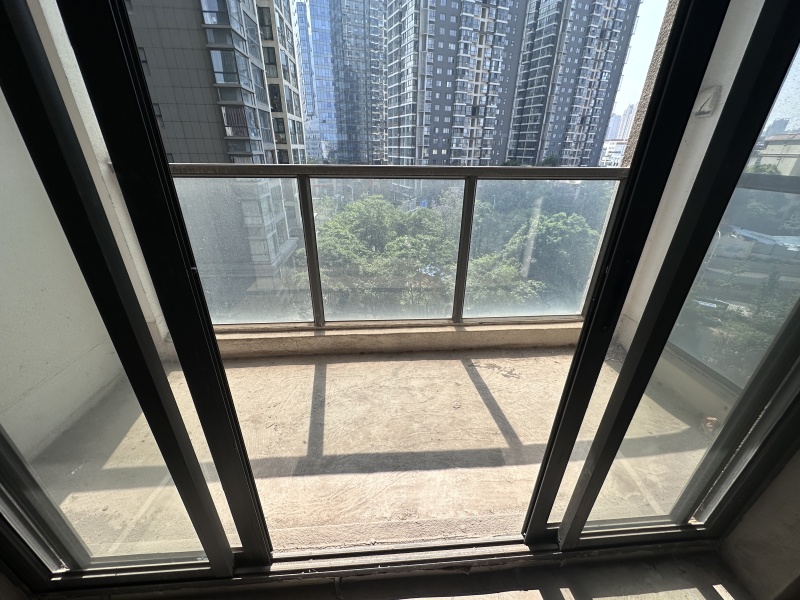 3室2廳1陽臺 融城優(yōu)郡陽臺