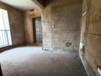 4室2廳3陽臺 平和花園門廳