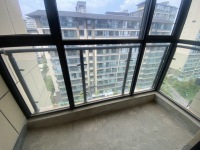 3室2廳2陽臺 中建龍熙壹號A區(qū)陽臺