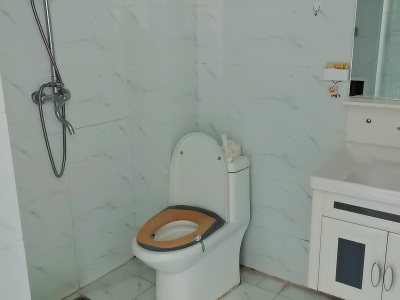 1室1廳1陽臺 同德昆明廣場上北區(qū)