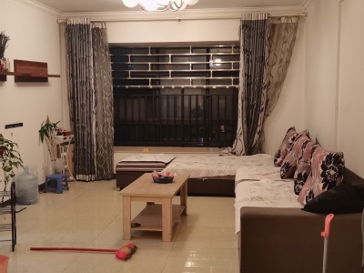 3室2廳2陽臺 春城慧谷B區(qū)