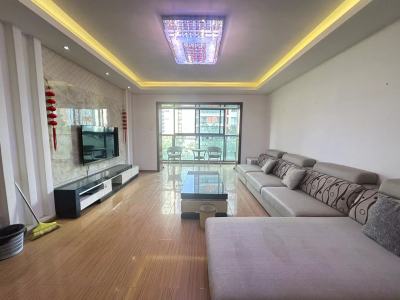 4室2廳1陽(yáng)臺(tái) 潤(rùn)城一區(qū)