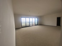 4室2廳2陽臺 昆明融創(chuàng)文旅城花語灣客廳