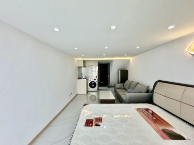 2室2廳2陽(yáng)臺(tái) 萬(wàn)彩城四期