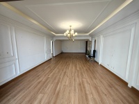 4室2廳2陽(yáng)臺(tái) 云投尚苑客廳